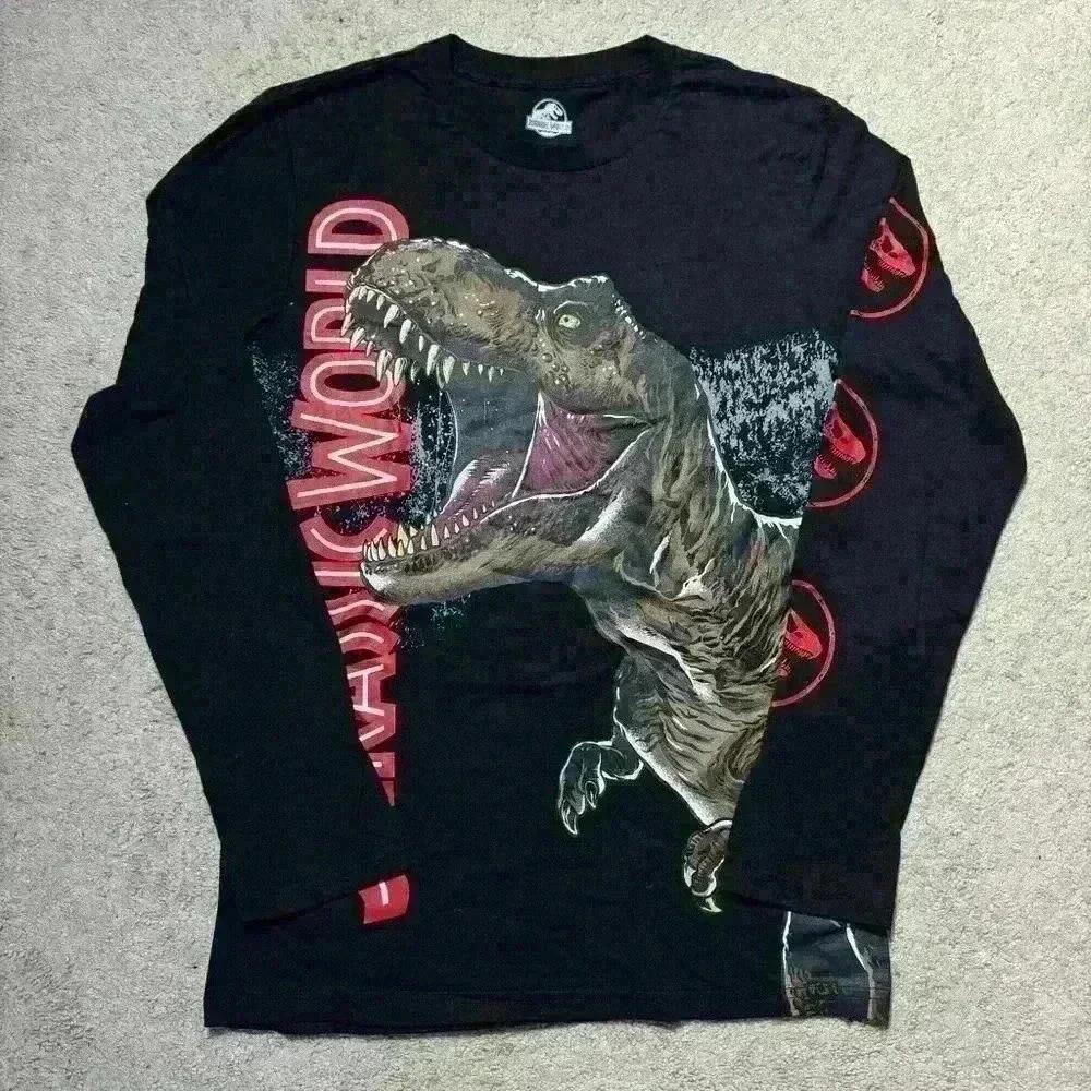 🔥Jurassic World Long  Sleeve Graphic T-shirt Men’s Small dinosaur film souvenir
